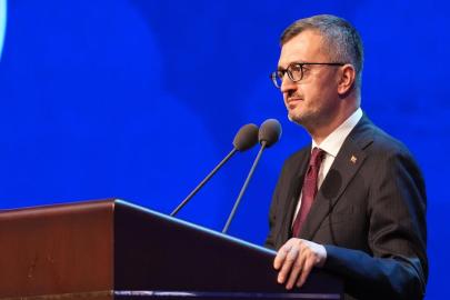 İletişim Başkanı Duran: 7 gün 24 saat 'Yeşil Vatan'ı yalnız bırakmıyoruz