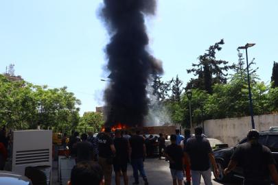 Katil İsrail, ateşkese rağmen Lübnan'daki saldırılarına devam ediyor