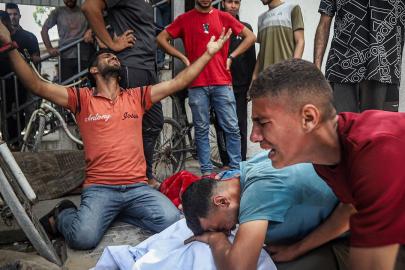 Katil İsrail'in Gazze'ye saldırılarında can kaybı 72 bin 996'ya yükseldi