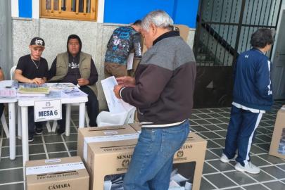 Kolombiya’da seçim ikinci tura kaldı 