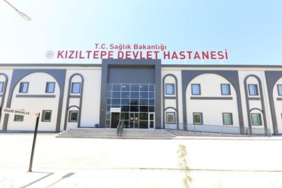 Mardin’de 3’üncü kattan düşen 2 yaşındaki çocuk ağır yaralandı