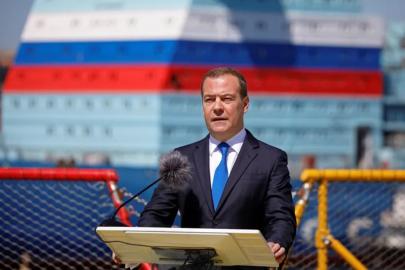 Medvedev: Tahran, Washington’a boyun eğmedi, Netanyahu savaş çığırtkanlığına devam ediyor