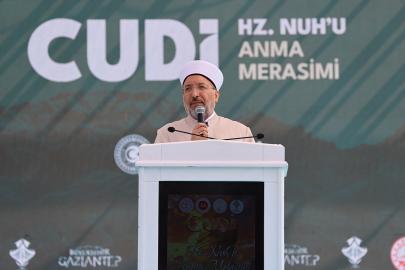 Arpaguş: İnsanlığın kurtuluşu, peygamberlerin yolunu ve rehberliğini benimsemekten geçmektedir