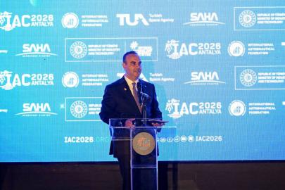 Bakan Kacır: IAC 2026'ya 108 ülkeden 8 bin 300'ü aşkın bildiri başvurusu
