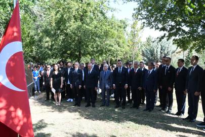 İrade ve zaferin 10. yılı. Birçok ülkede anma etkinlikleri düzenlendi