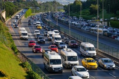 İstanbullular dikkat! Bu yollar 03.00'ten 15.00'e kadar trafiğe kapalı olacak