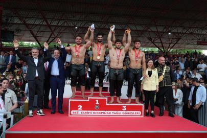 Kırkpınar’ın Başpehlivanı Antalya Büyükşehir sporcusu Erkan Taş