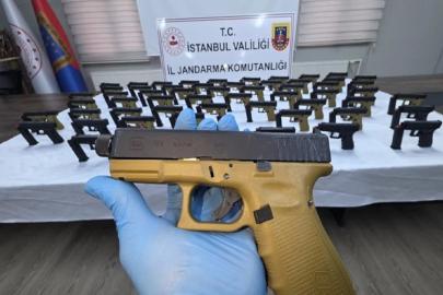 İstanbul Eyüpsultan'da taksinin bagajından 108 tabanca çıktı: 2 tutuklama